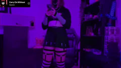 Blue online show from February 12, 10:27 pm