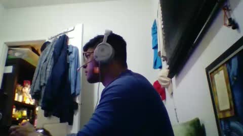 bluevegeta143 online show from February 14, 8:00 am