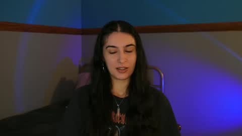 Snapshot of bluntbabe chatting on January 1, 10:46 pm Sasha online show from January 1, 10:46 pm