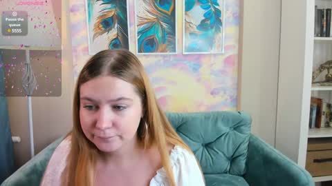 Snapshot of blush_ellie chatting on December 24, 12:11 pm Ellie3 online show from December 24, 12:11 pm