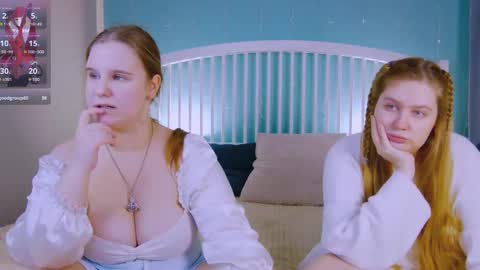 Snapshot of blush_ellie chatting on February 22, 2:19 pm Ellie3 online show from February 22, 2:19 pm