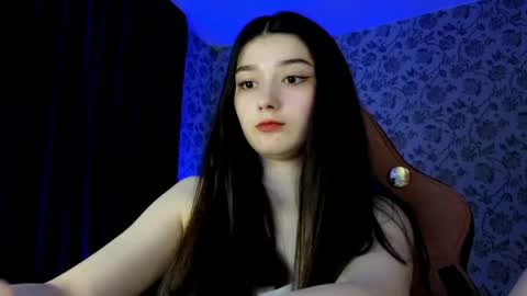 Snapshot of blushed_pussy chatting on May 12, 7:00 pm nastya online show from May 12, 7:00 pm