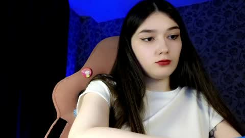 Snapshot of blushed_pussy chatting on May 16, 8:07 pm nastya online show from May 16, 8:07 pm
