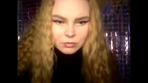 blushing_star online show from February 21, 8:18 am