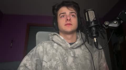 Snapshot of bluskyzz chatting on January 7, 5:10 am BluSky online show from January 7, 5:10 am