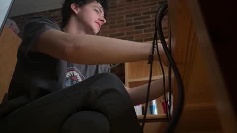 Snapshot of bluskyzz chatting on January 15, 6:44 pm BluSky online show from January 15, 6:44 pm