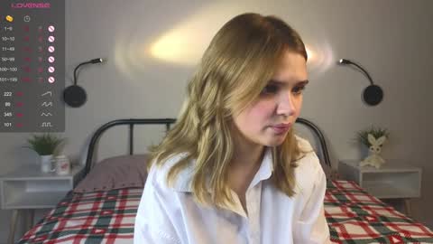 Erica online show from December 21, 4:36 pm