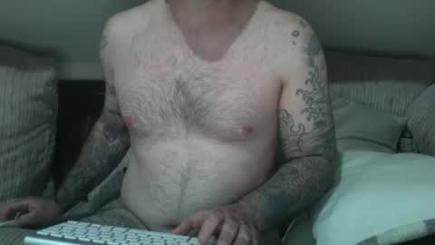 Snapshot of bmar1t1990 chatting on April 30, 7:09 pm bmar1t1990 online show from April 30, 7:09 pm