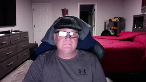 Snapshot of bmwrider4u chatting on June 23, 3:59 am bmwrider4u online show from June 23, 3:59 am
