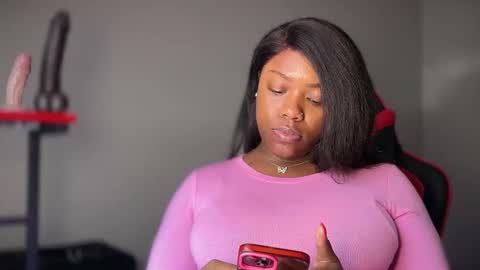 Snapshot of bnwo_goddess chatting on April 18, 7:07 pm online show from April 18, 7:07 pm