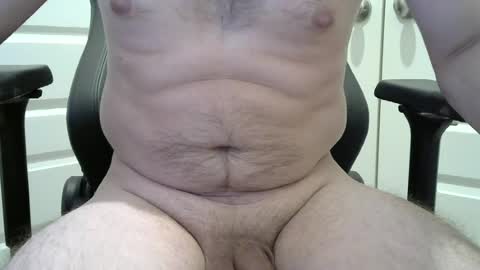 Snapshot of bob1392 chatting on July 9, 9:19 pm bob1392 online show from July 9, 9:19 pm