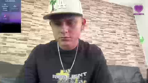 Bob  INDEPENDENT MODEL online show from March 21, 2:42 pm