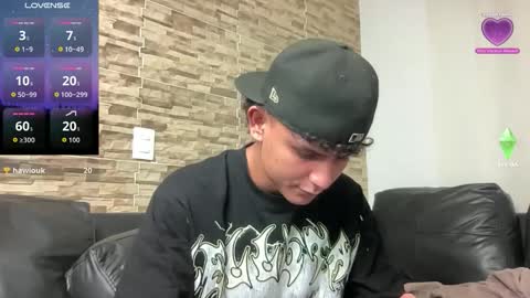 Bob  INDEPENDENT MODEL online show from March 26, 6:41 am