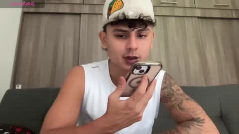 Bob  INDEPENDENT MODEL online show from April 3, 7:34 pm