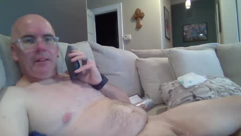 Snapshot of bobblehead31382 chatting on July 31, 9:36 pm bobblehead31382 online show from July 31, 9:36 pm