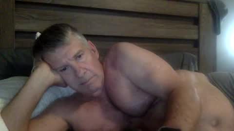 Snapshot of bobbo2828 chatting on March 18, 10:51 am bobbo2828 online show from March 18, 10:51 am