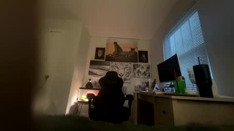 Luv bug  online show from March 27, 12:05 pm