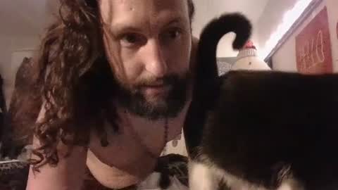 Snapshot of bobbyq2969 chatting on October 8, 11:19 am bobbyq2969 online show from October 8, 11:19 am