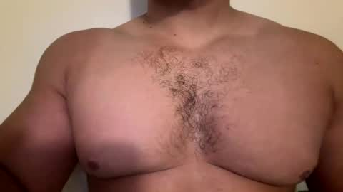 Snapshot of bobwhite889 chatting on October 27, 11:31 pm bobwhite889 online show from October 27, 11:31 pm