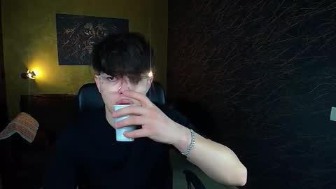 Snapshot of bodhihayes chatting on March 3, 6:41 am BodhiHayes online show from March 3, 6:41 am