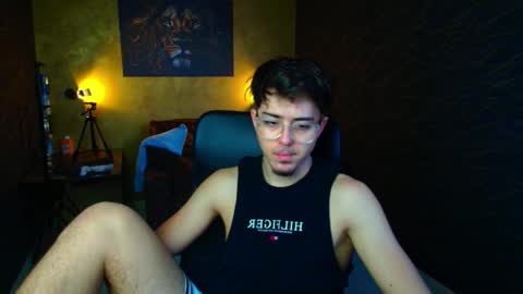 BodhiHayes online show from April 6, 5:41 am