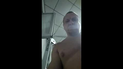 Snapshot of bodi5 chatting on June 8, 7:03 pm BODI online show from June 8, 7:03 pm