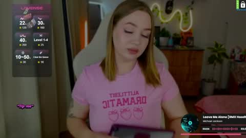 Snapshot of bodylina chatting on July 16, 9:32 pm Lina online show from July 16, 9:32 pm