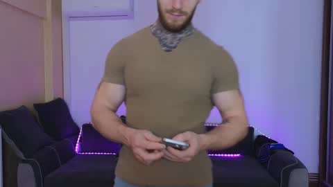 Snapshot of bodyouwant chatting on December 27, 4:47 am bodyouwant online show from December 27, 4:47 am