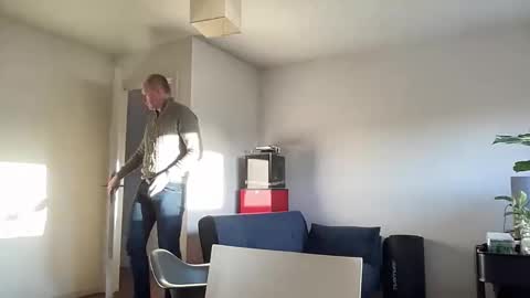 ask me online show from January 6, 9:02 am