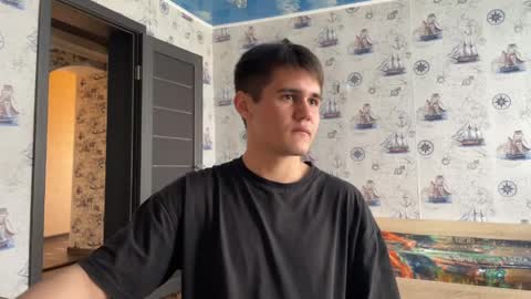 Snapshot of boginskiyyy chatting on May 28, 5:05 am Alex online show from May 28, 5:05 am