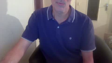 Snapshot of bogus25 chatting on July 7, 7:51 pm bogus25 online show from July 7, 7:51 pm