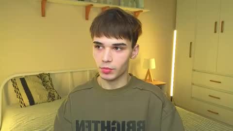 ALEXPVT IS OPEN online show from February 7, 3:10 am