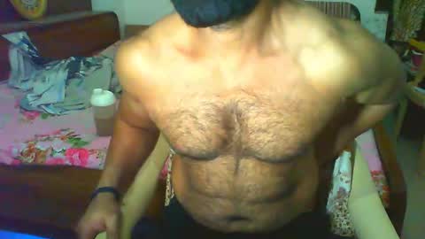 Snapshot of boldinddude chatting on May 27, 12:24 pm Chris B online show from May 27, 12:24 pm