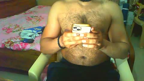 Snapshot of boldinddude chatting on June 1, 12:51 pm Chris B online show from June 1, 12:51 pm