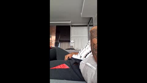 bolivarcuy25 online show from March 16, 3:05 pm