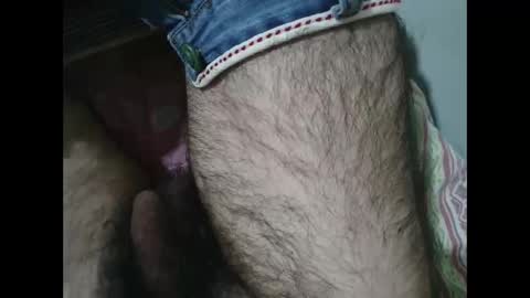 Snapshot of bomvemcam chatting on May 8, 7:36 am Im Bom - Tip if You Liked my Hairy Body - Private Show is Open - Read more about me in the bio below online show from May 8, 7:36 am