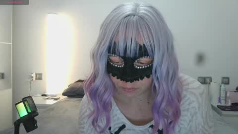 Lucy online show from March 30, 9:21 am