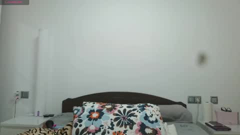 Lucy online show from April 9, 9:47 am