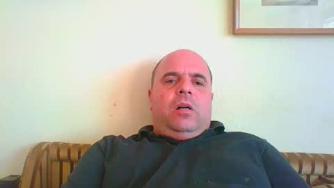 Snapshot of bondsuckslut chatting on March 15, 12:11 pm borntosuck online show from March 15, 12:11 pm