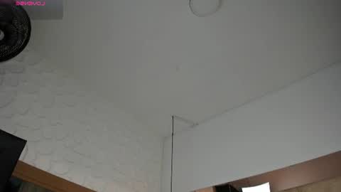 bonet_iris online show from June 26, 11:03 am