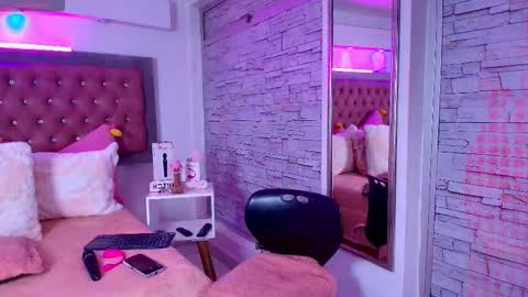 i AM Bonnie  online show from October 24, 4:42 am