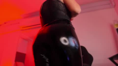 Bonnie  online show from February 1, 11:20 am