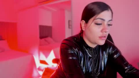 Bonnie  online show from February 24, 11:19 am