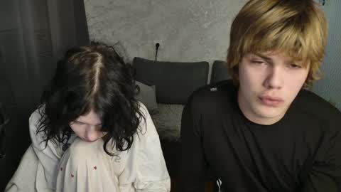 Jessy  Mark online show from March 31, 5:19 am