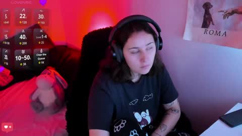 Snapshot of bonnie_moon_ chatting on April 23, 6:43 pm Bonnie Help me reach 500 likes online show from April 23, 6:43 pm