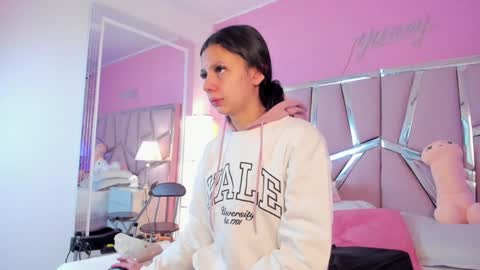 Snapshot of bonniepark_ chatting on January 10, 12:26 pm Bonnie online show from January 10, 12:26 pm