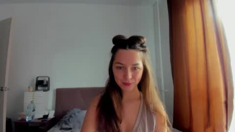 Bonny Kimberly online show from October 12, 8:24 am