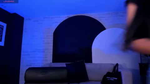 Bonny online show from February 7, 8:34 pm