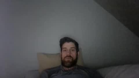 Snapshot of booboobumbum1 chatting on February 3, 2:11 pm booboobumbum1 online show from February 3, 2:11 pm