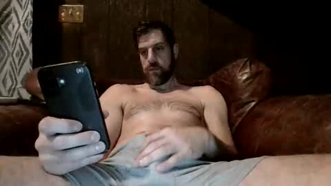 booboobumbum1 online show from March 7, 2:41 am